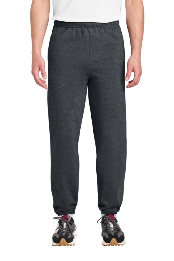 Gildan ® Heavy Blend Pocket Sweatpant 18100