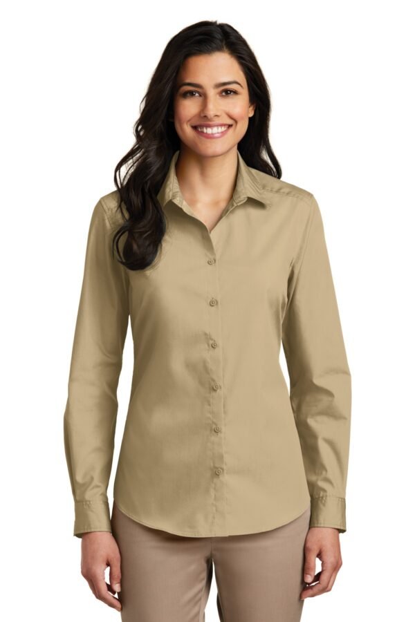 Port Authority ® Women's Long Sleeve Carefree Poplin Shirt. LW100